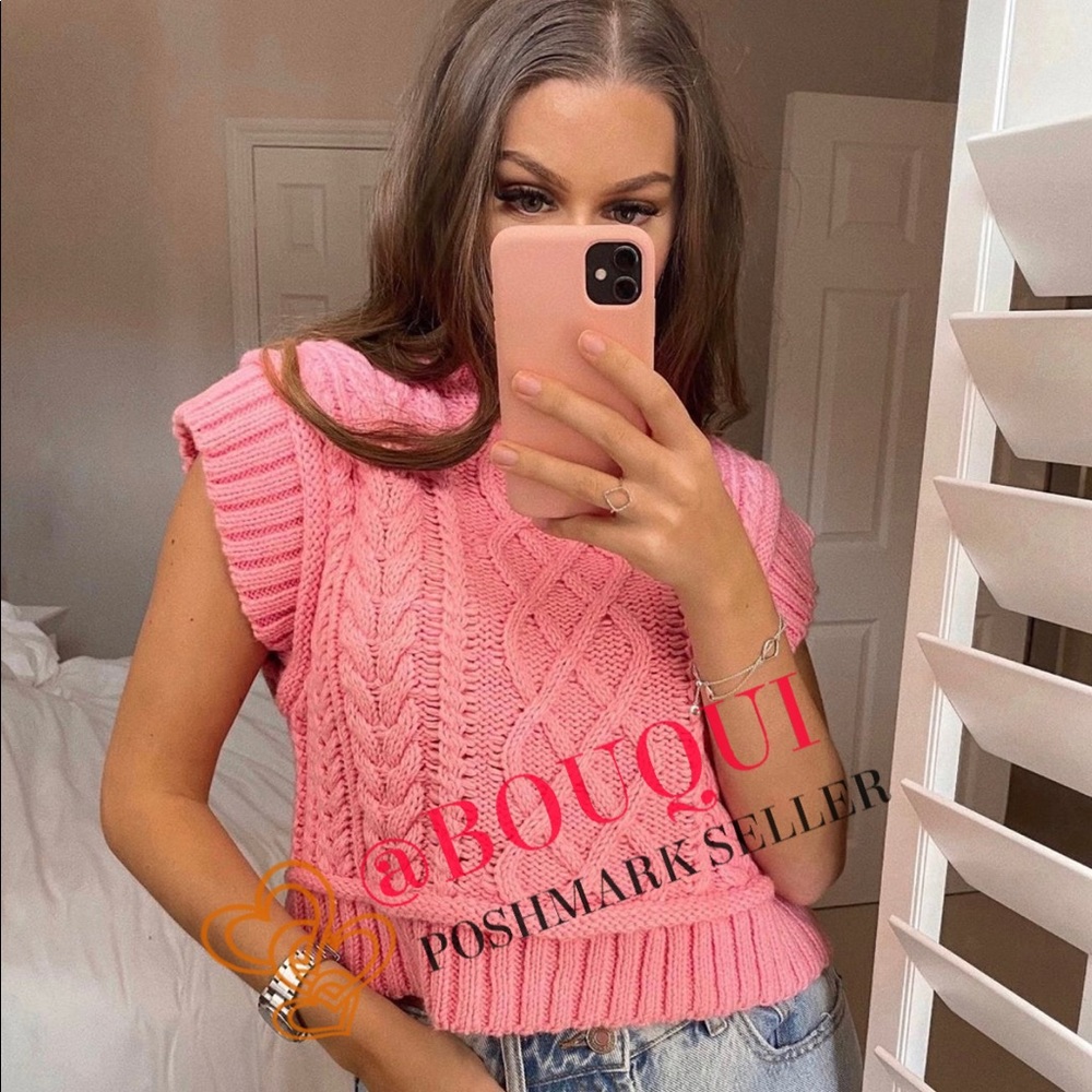 BLOGGERS FAV ZARA CABLE KNIT PINK VEST SWEATER - Picture 7 of 16